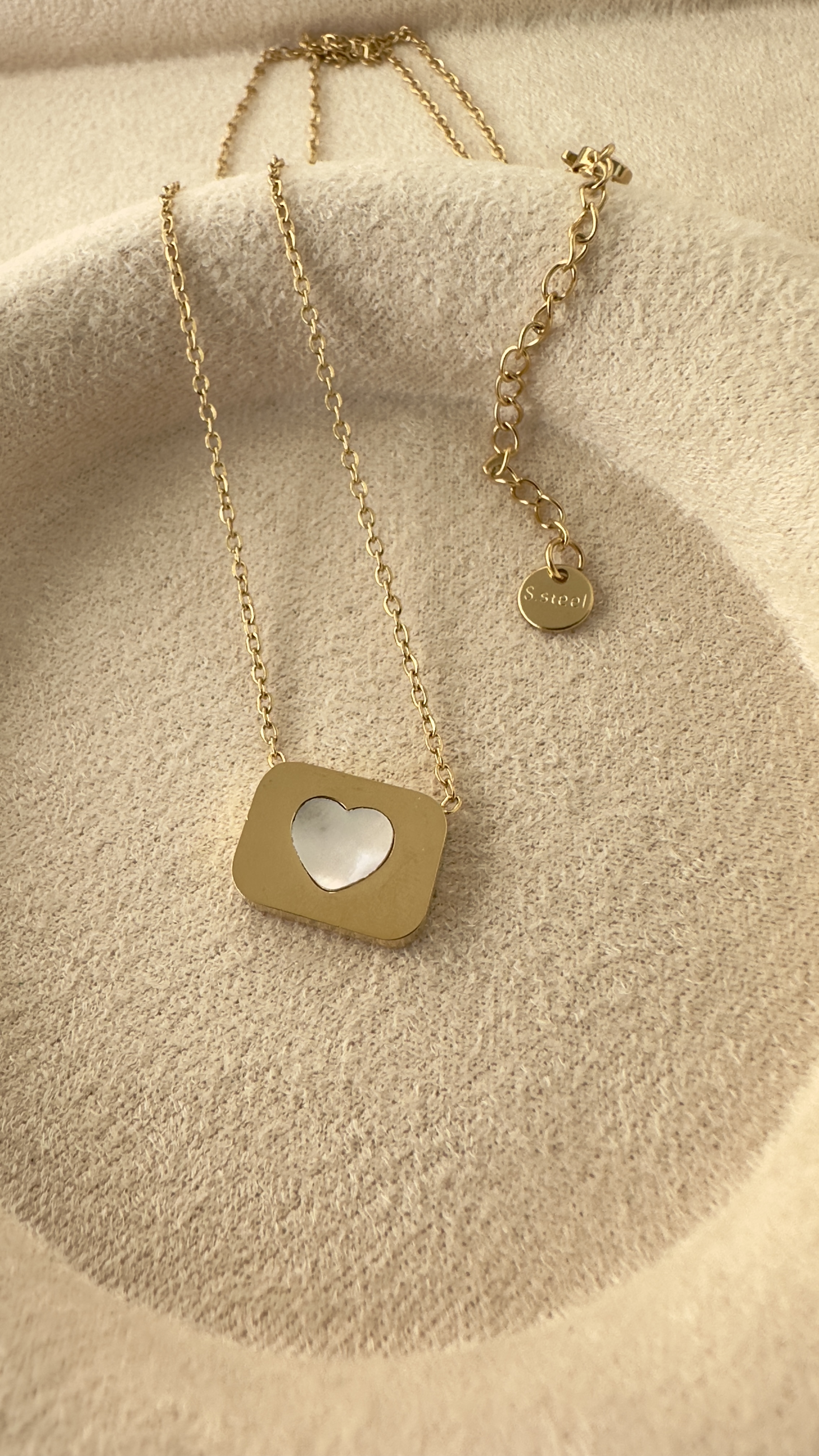 Dikdörtgen Sedef Kalp Gold Çelik Kolye
