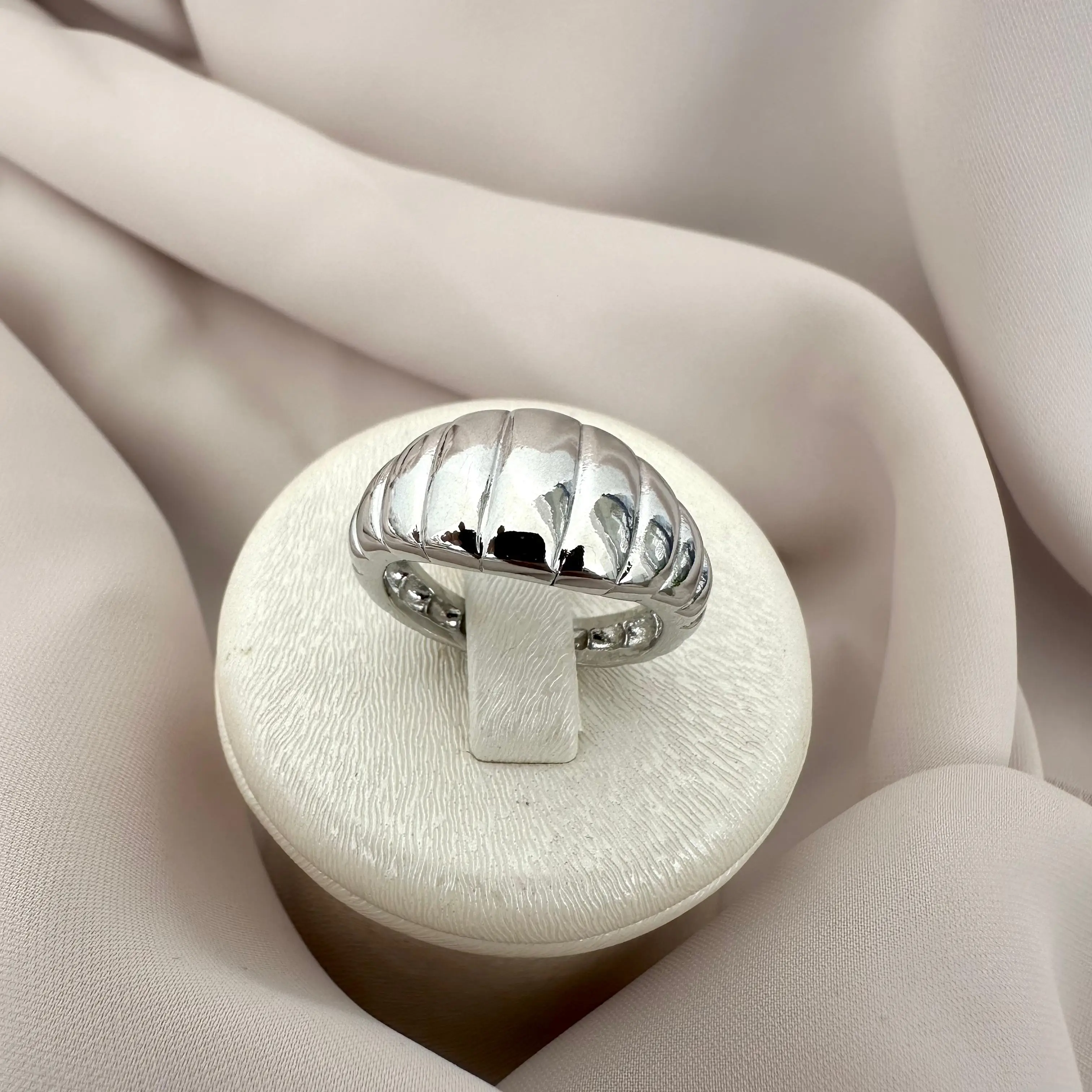 GY0015 Silver Bombeli Yüzük
