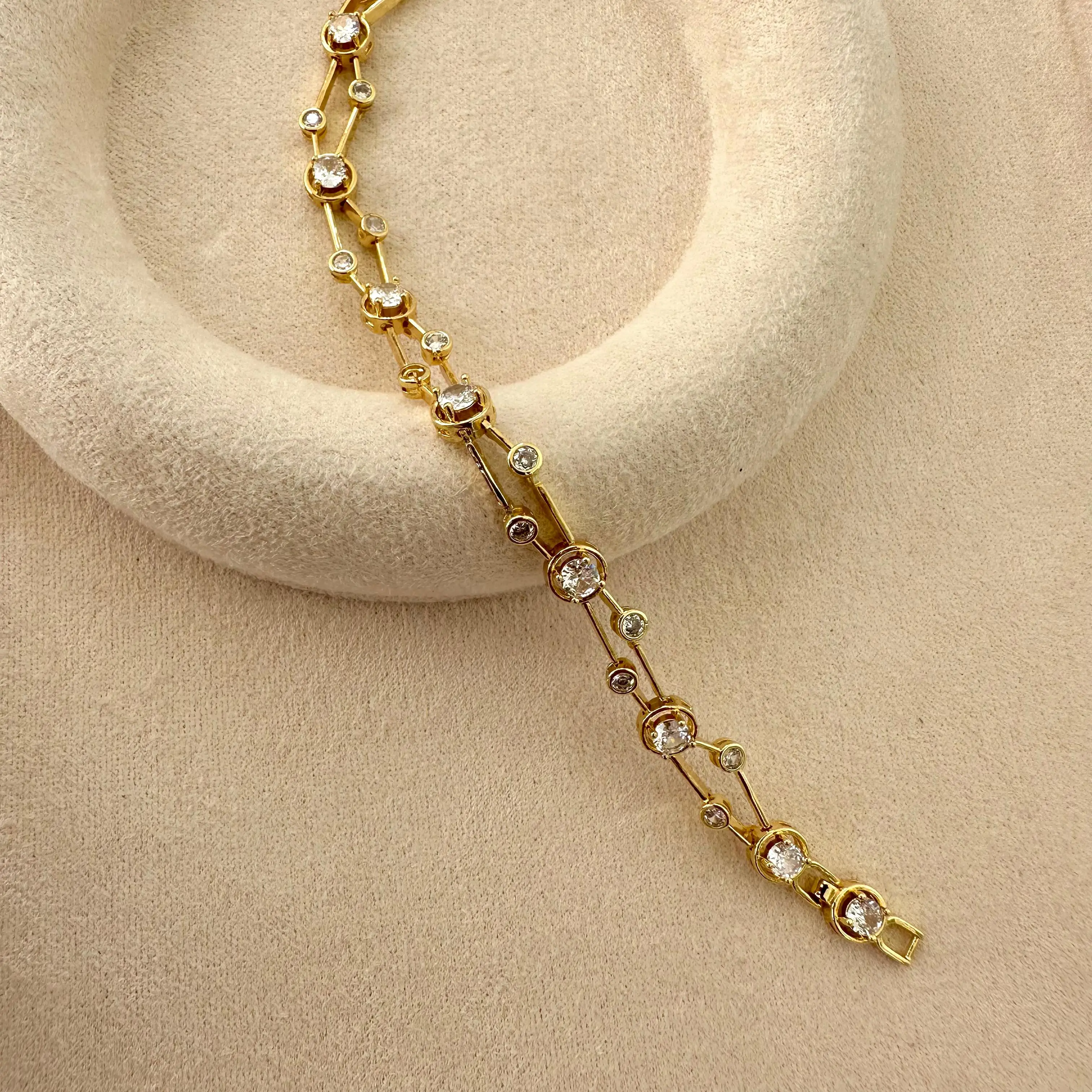 GY0026 Gold Taş Desen Bileklik