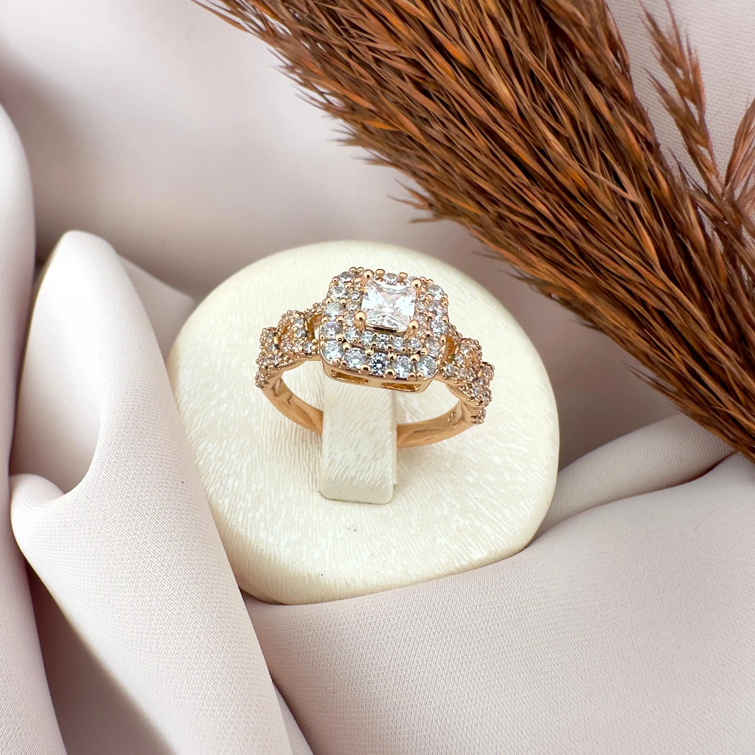 GY0031 Rose Gold Baget Yüzük