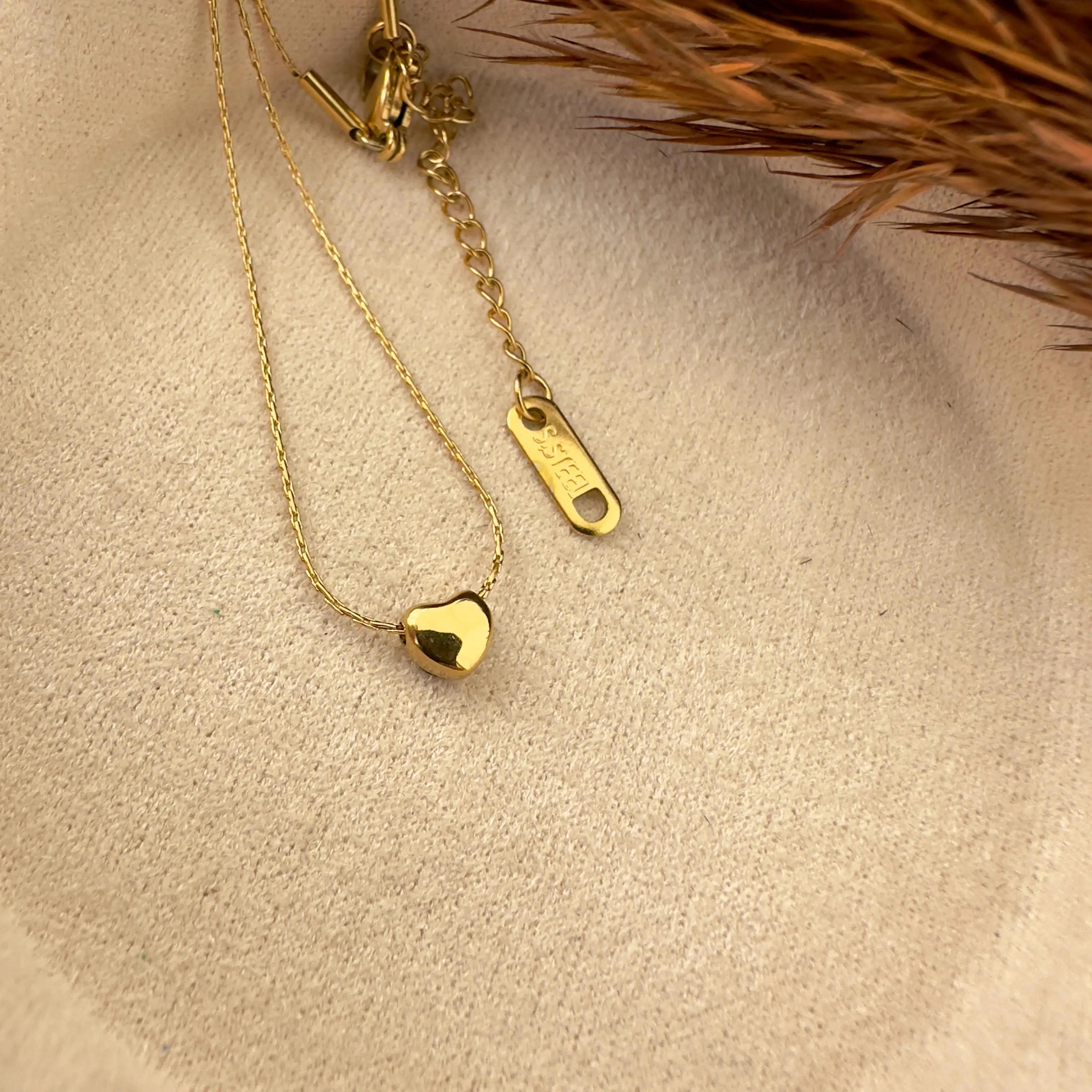 GY0044 Gold Minik Kalp Kolye