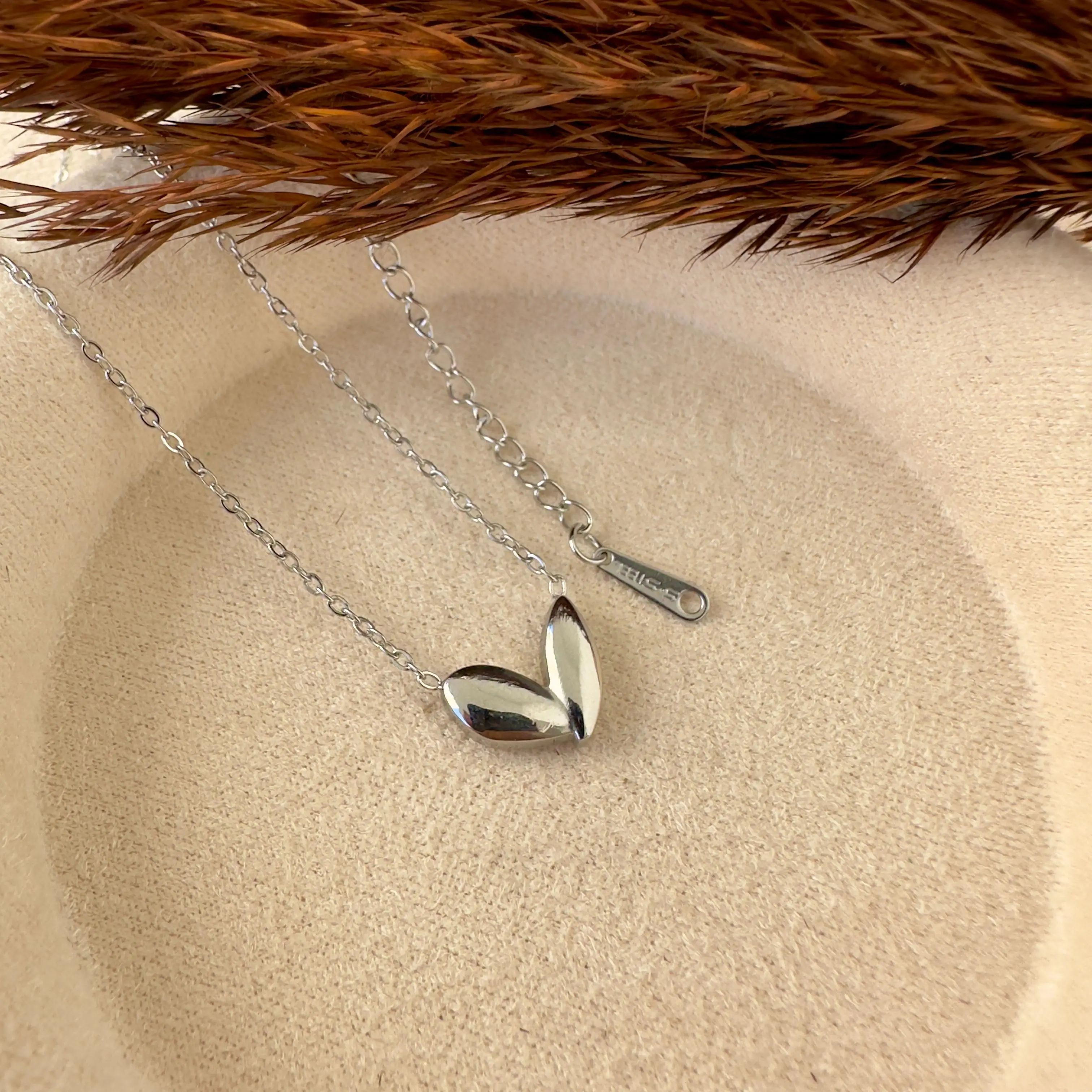 GY0082 Silver Kalp Kolye