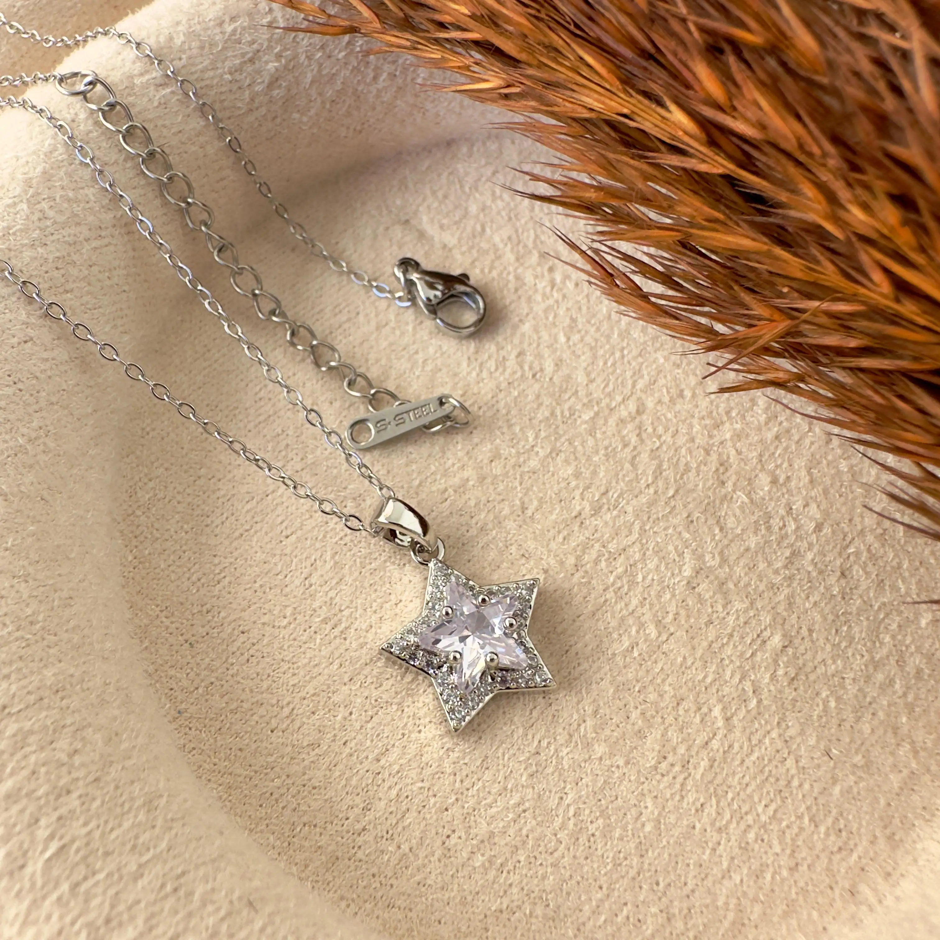 GY0102 Silver Taşlı Yıldız Kolye