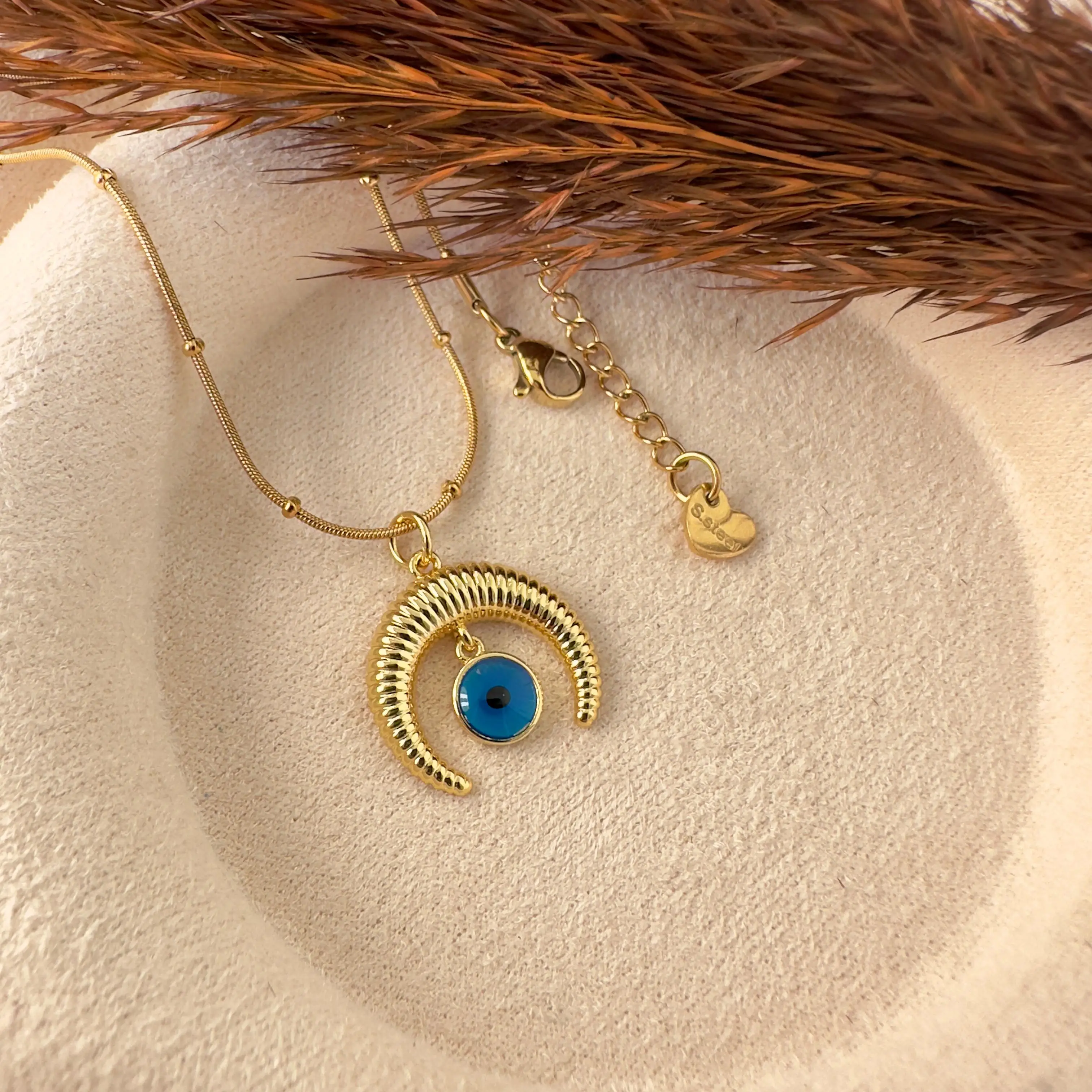 GY0109 Gold Hilal Nazar Kolye