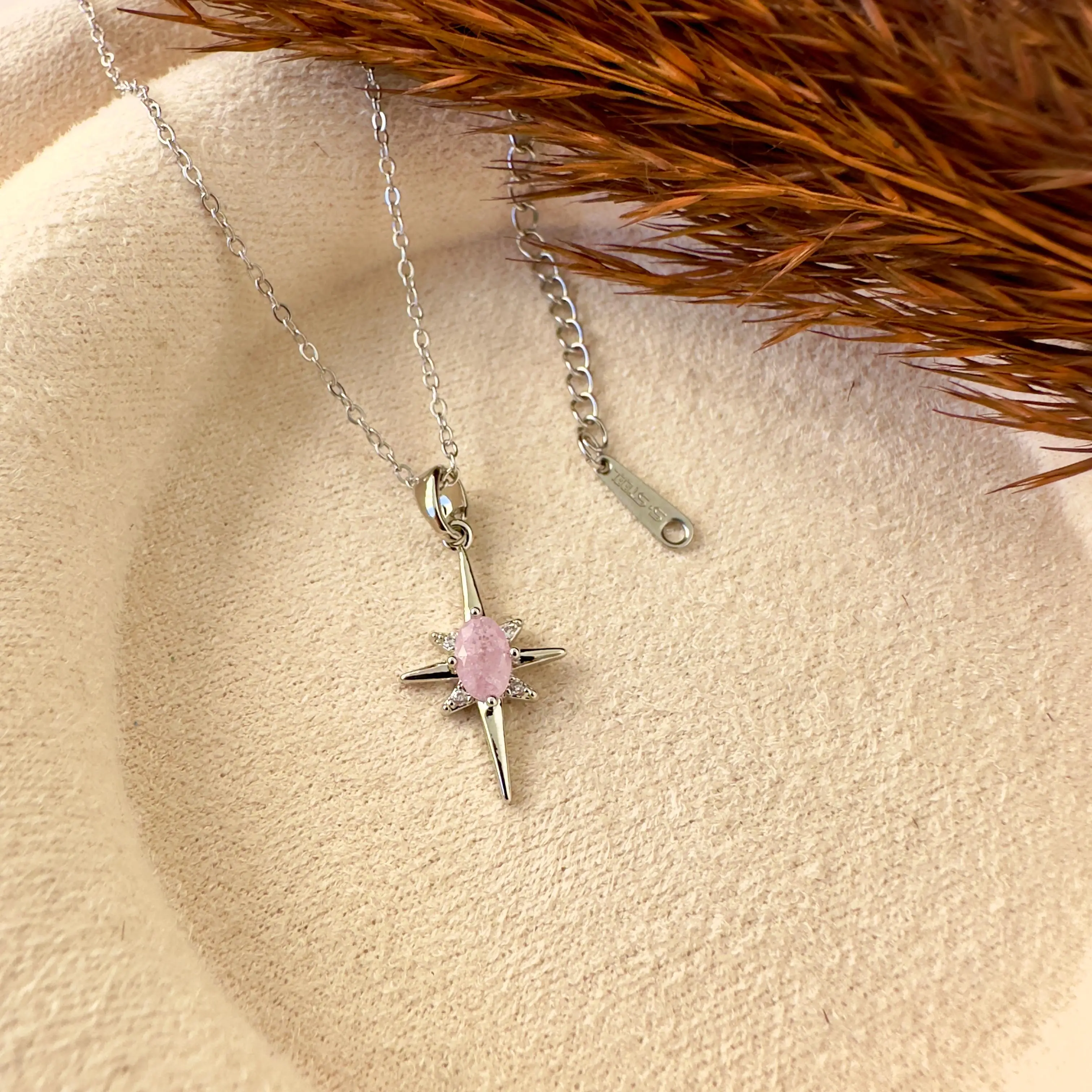 GY0117 Silver Pembe Taş Kutup Yıldızı Kolye