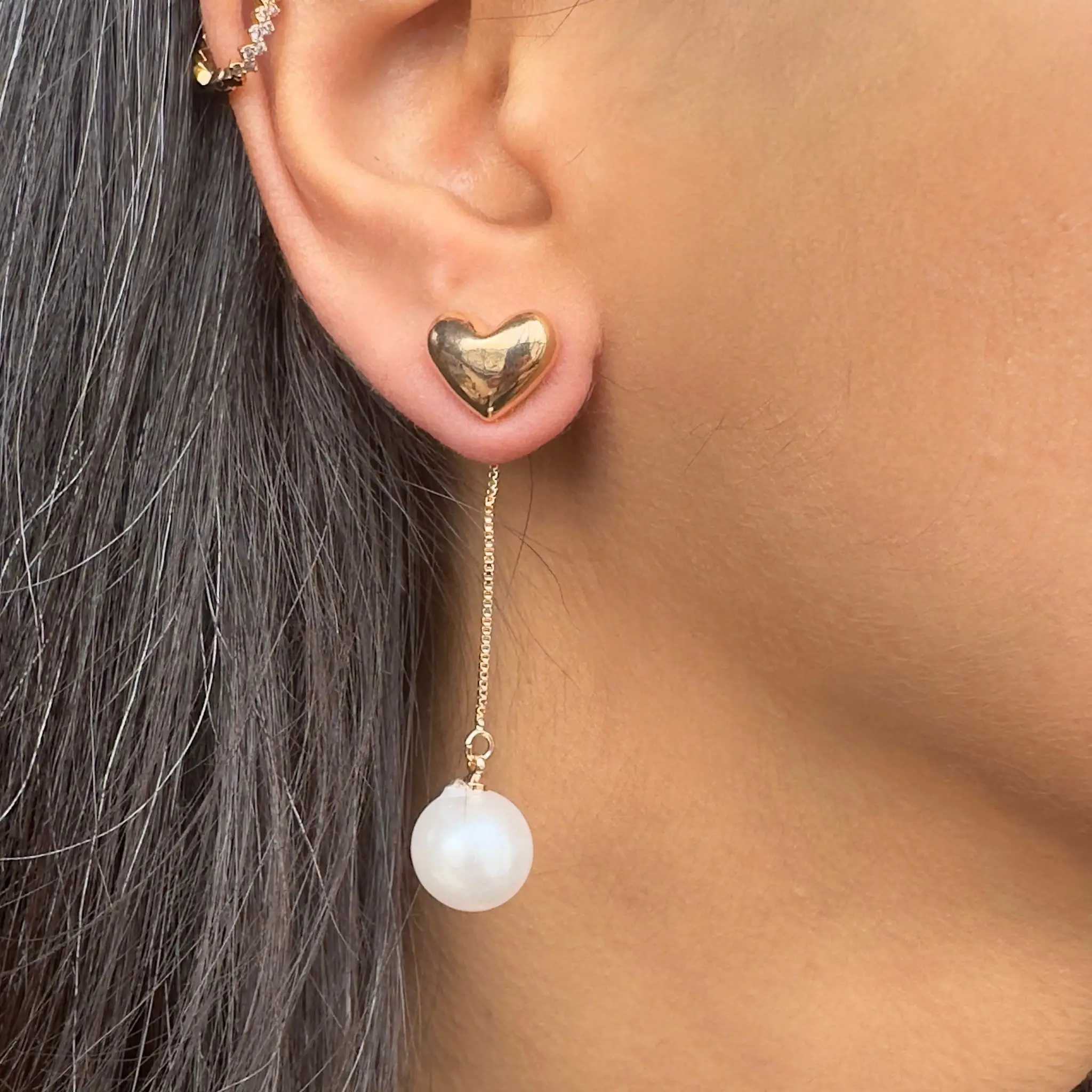 Zincir Uzantılı Kalp ve İnci Gold Küpe