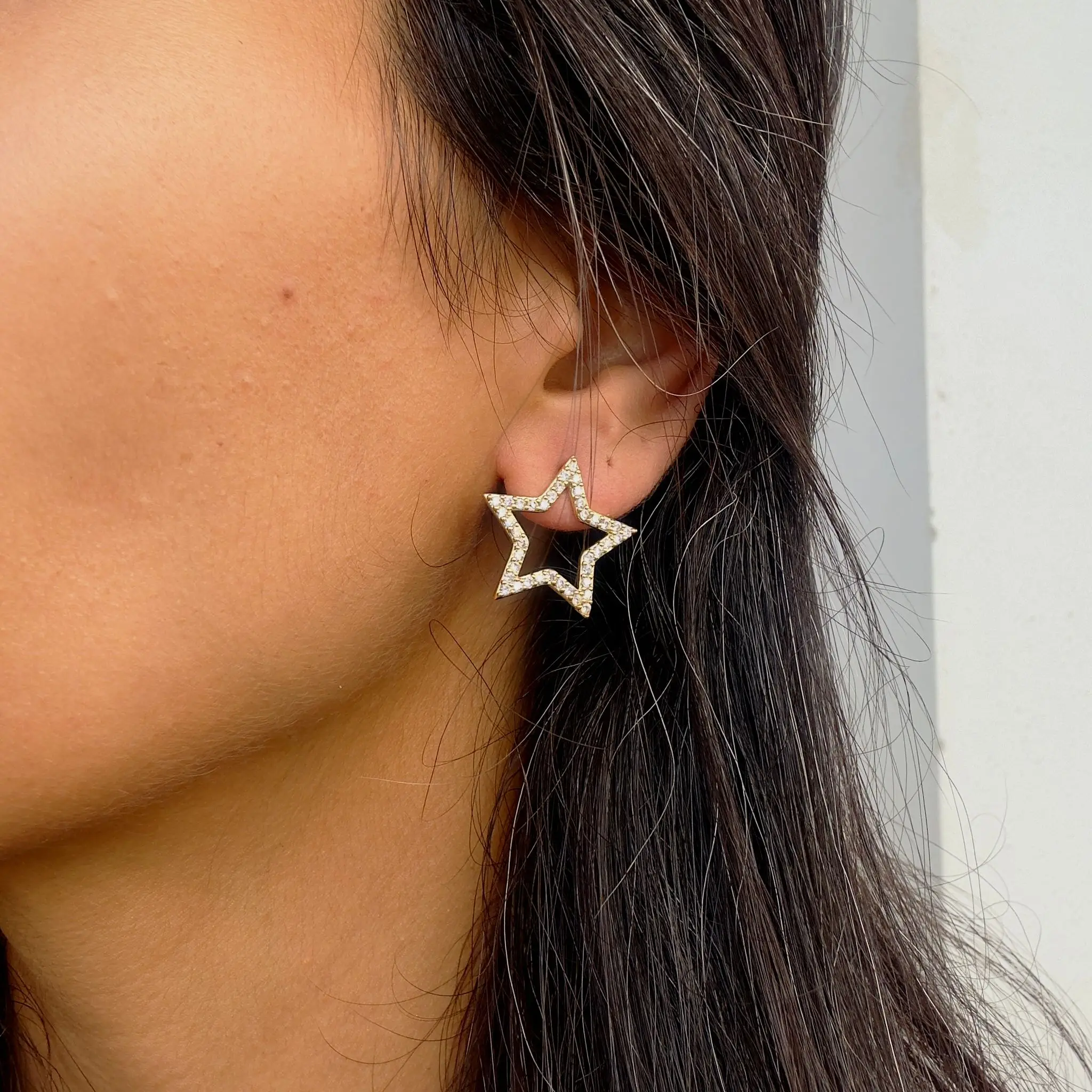 GY0026 Gold İçi Boş Yıldız Küpe