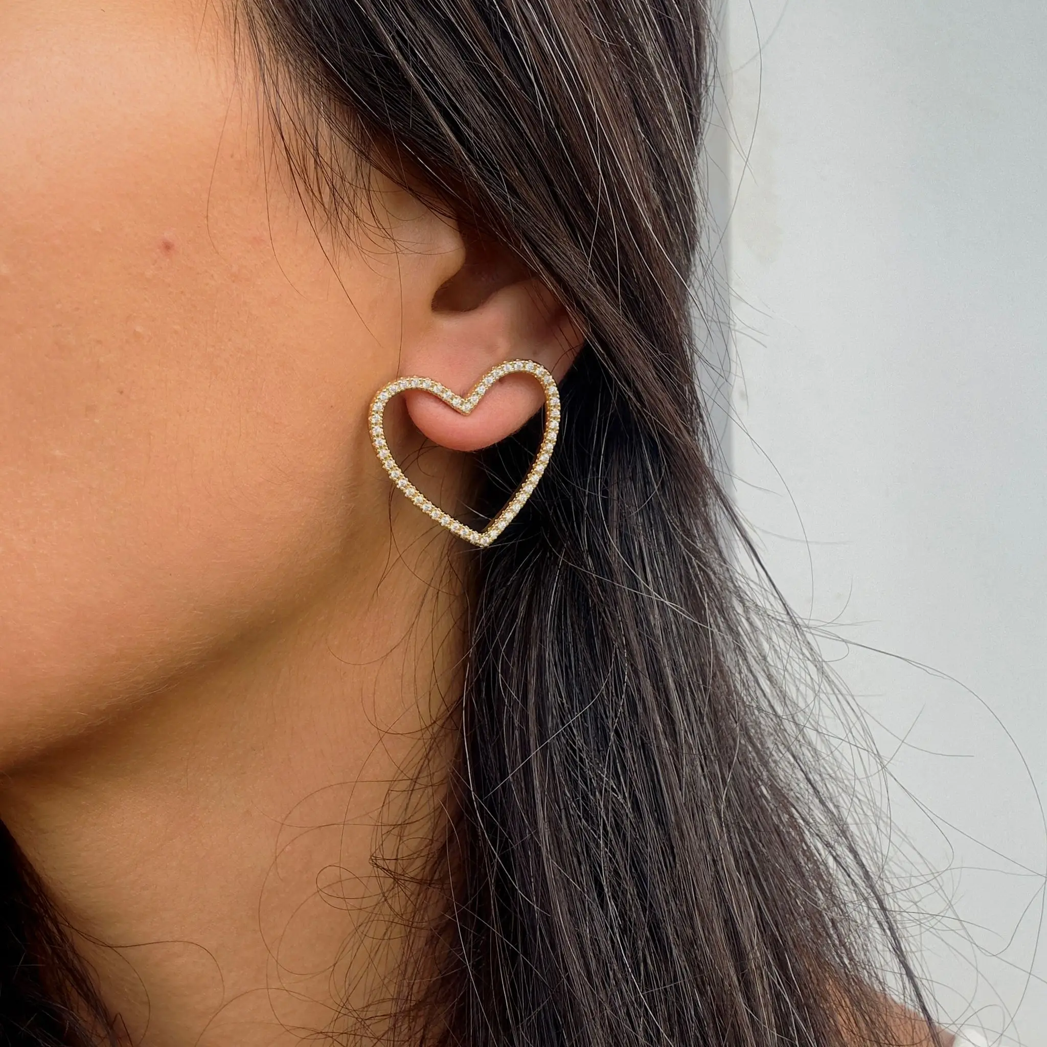 GY0039 Gold Büyük İçi Boş Kalp Küpe