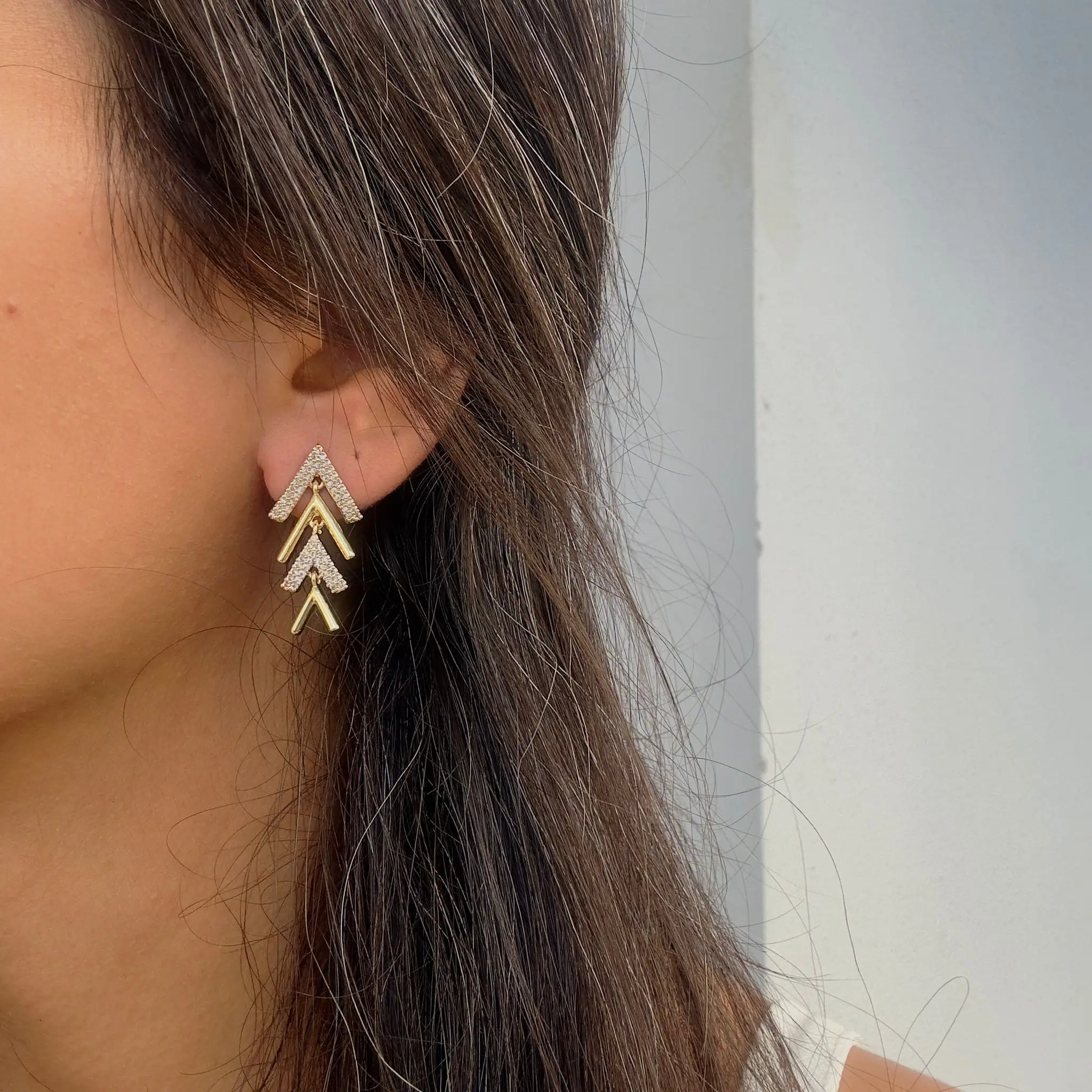 GY0071 Gold Ok Model Küpe