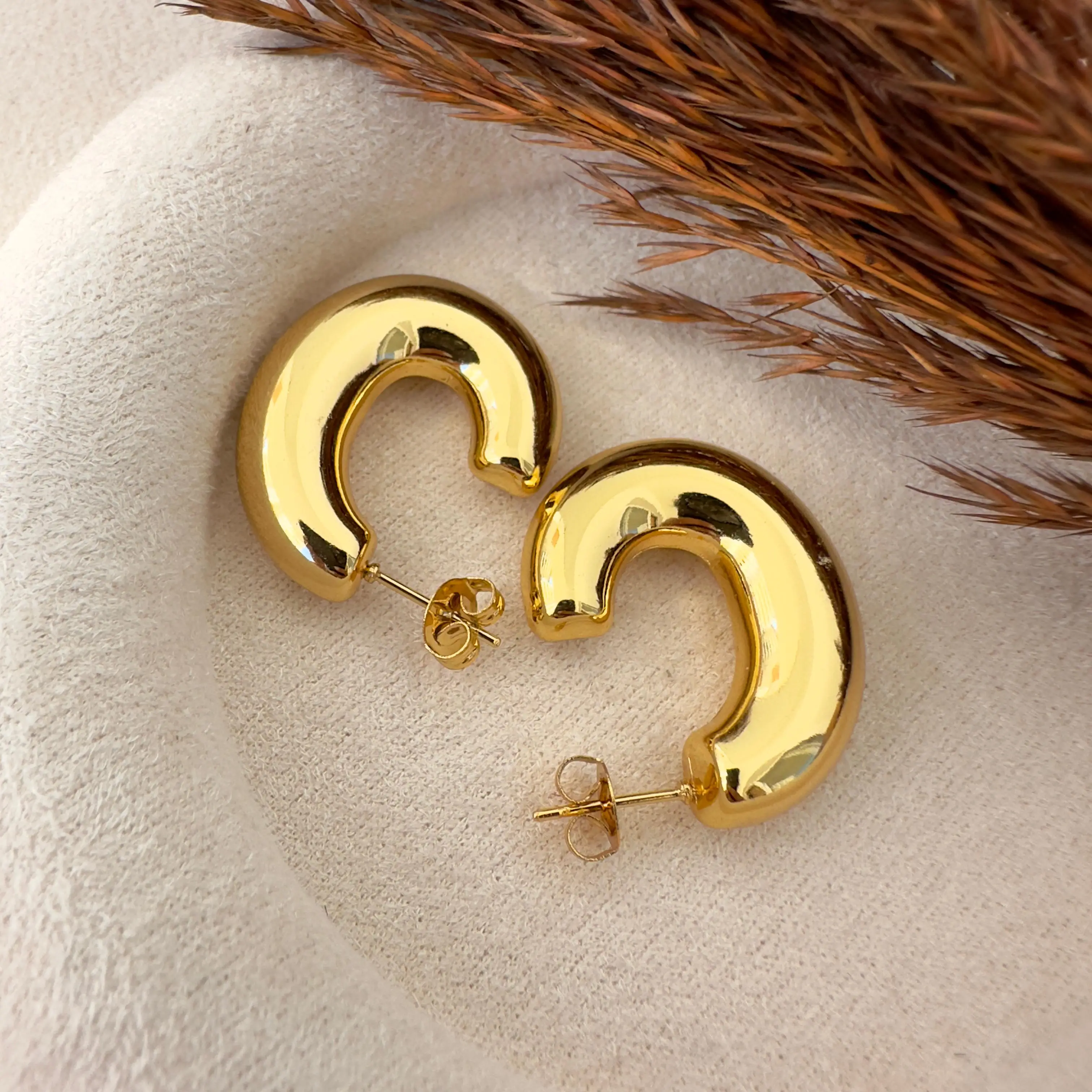 GY0136 Gold Elips Küpe