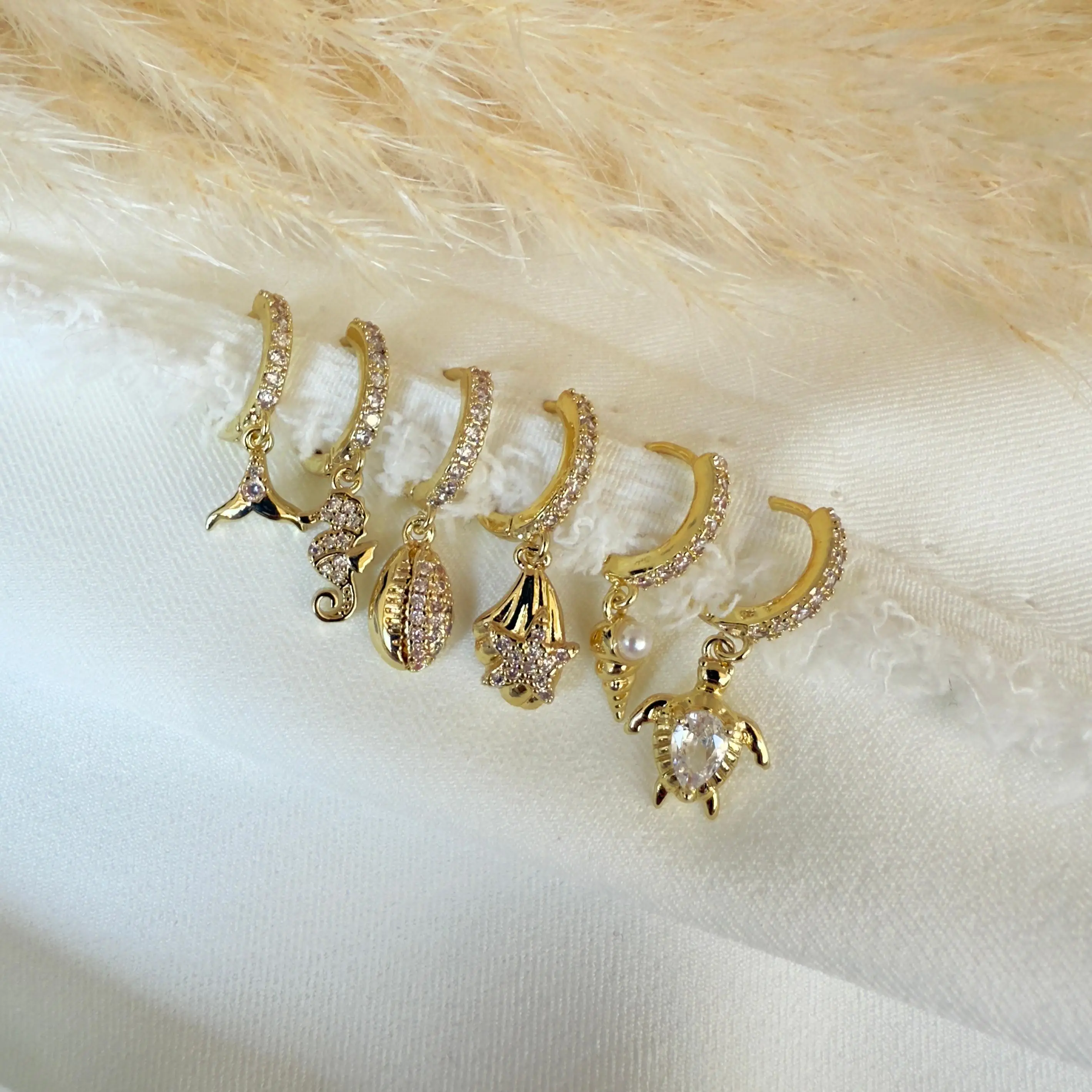 GY0001 Gold Deniz Temalı Set Küpe
